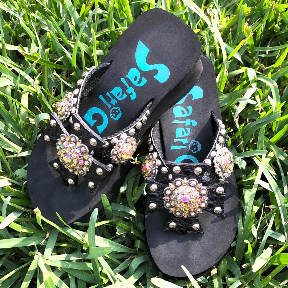 JEWELED FLIP FLOPS